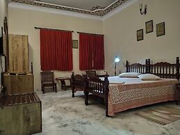 Anuraag Villa