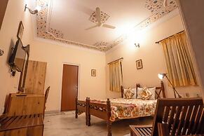 Anuraag Villa