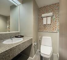 Centara Life Government Complex Hotel & Convention Centre Chaeng Watth