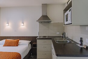 429 Apartments and Suites