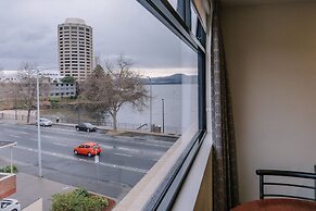 429 Apartments and Suites
