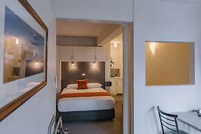 429 Apartments and Suites