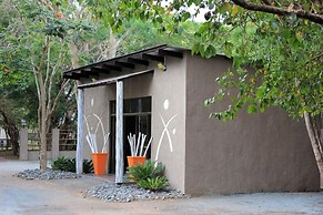 Emdoneni Lodge