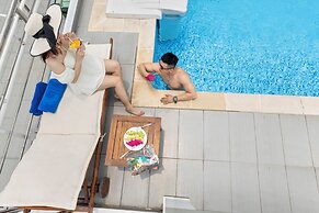 Blue Pearl Hotel