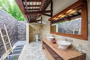 Kelapa Villas