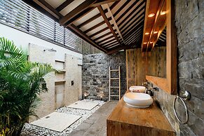 Kelapa Villas