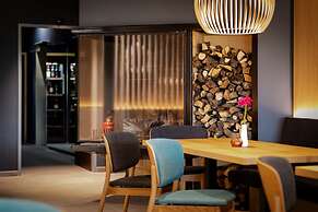 eduCARE Hotel
