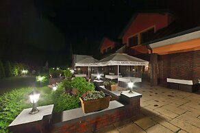 Artis Hotel & Spa