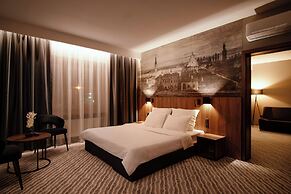 Artis Hotel & Spa