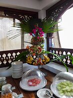 Maru Maru Hotel