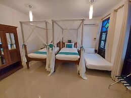 Maru Maru Hotel