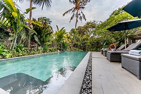 De Munut Balinese Resort & Spa