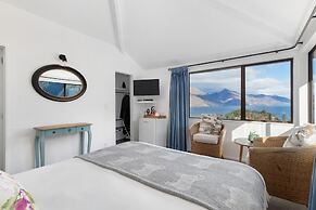 Balmoral Lodge