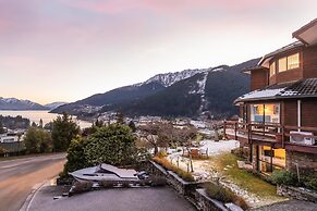 Balmoral Lodge