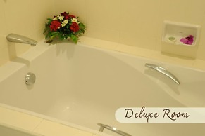 New Season Hotel