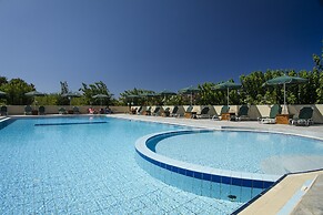 Mediterranean Hotel & Apartments