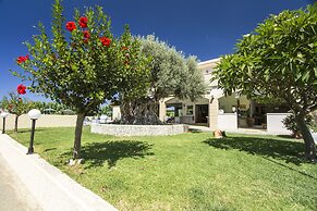 Mediterranean Hotel & Apartments