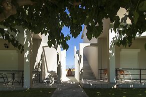 Mediterranean Hotel & Apartments