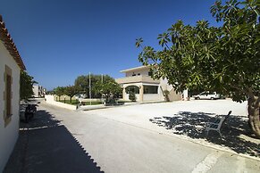 Mediterranean Hotel & Apartments