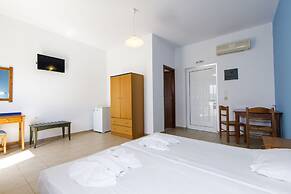 Mediterranean Hotel & Apartments