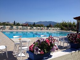 Mediterranean Hotel & Apartments