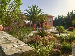 Mira Resort