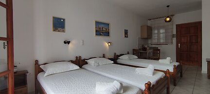 Kapetanos Rooms