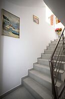 Kapetanos Rooms