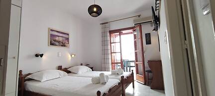 Kapetanos Rooms