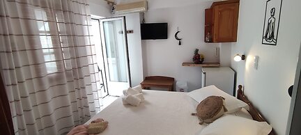 Kapetanos Rooms