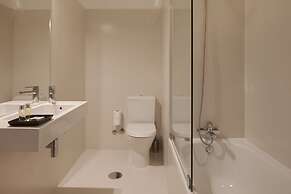 Cale Guest House