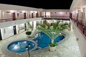 Hotel  Maioris La Paz