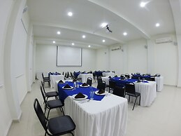 Hotel  Maioris La Paz