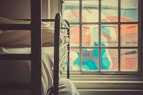 Rock n Bowl Hostel