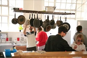 Rock n Bowl Hostel