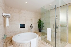 Four Points by Sheraton Hainan, Sanya