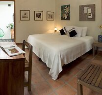 Villa Mozart y Macondo