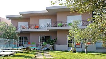 Elea apartments