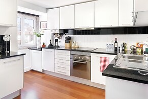 Lisbon Rentals Chiado