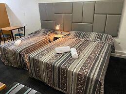 Tollgate Motel