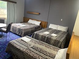 Tollgate Motel