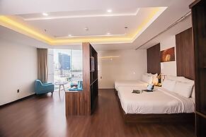 Gold Central Hotel by Haviland
