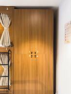 Gold Central Hotel by Haviland