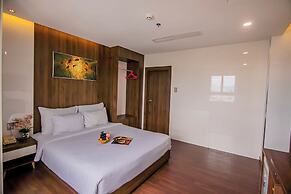 Gold Central Hotel by Haviland