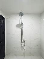 Gold Central Hotel by Haviland