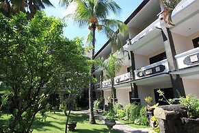 Bakung Beach Resort