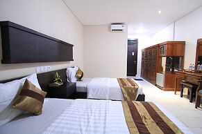 Bakung Beach Resort