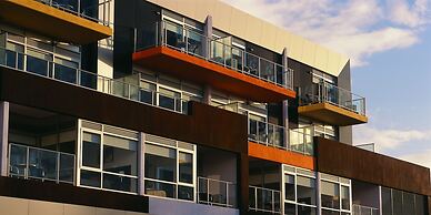 St Kilda Central Apartment Hotel