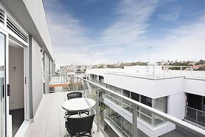 St Kilda Central Apartment Hotel