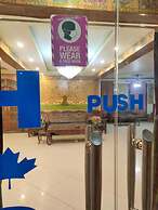 Hotel Centre Point